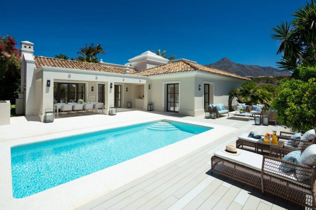 Top 3 Houses of the Month. House Nueva Andalucía | GM085